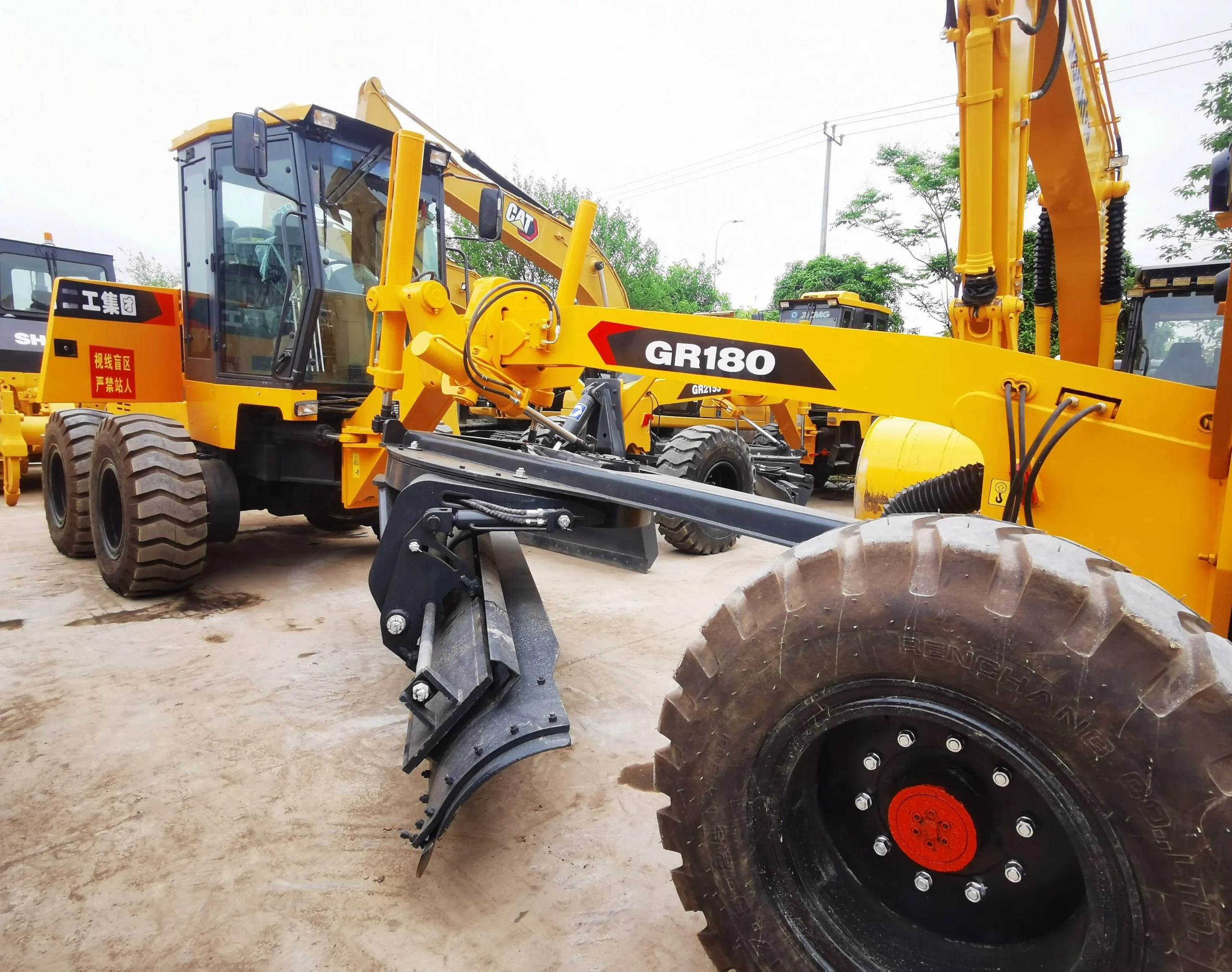 Heeb75dc9ba42405cacb38f565232c101C